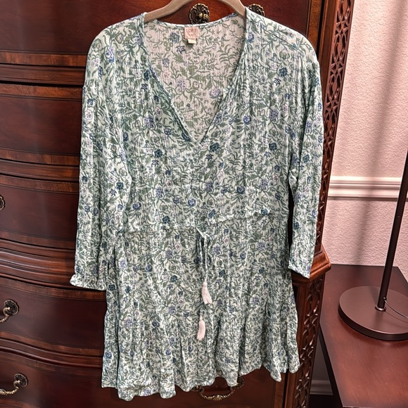 LOFT Other - EUC LOFT Elegant Floral Blue and Green Swim Suit Cover up, size small